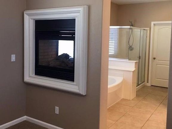 5th image of 16172 Sedona Ln