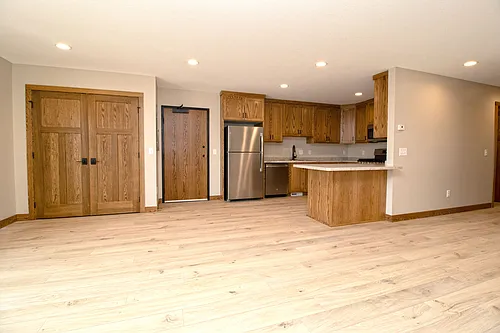 610 Martin Ave Photo 1