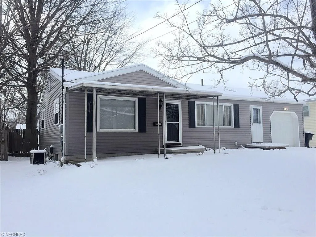 3081 Tod Ave NW photo 1