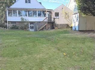 25 Hanrahan St, Stamford, CT 06902