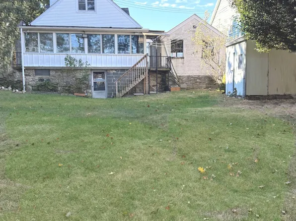 25 Hanrahan Street, Stamford, CT 06902