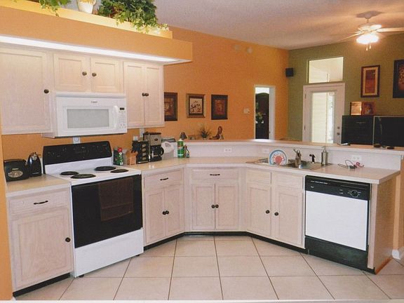 3rd image of 10777 Las Colinas Way