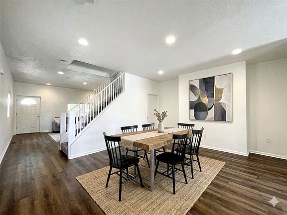 3rd image of 204 Beltzhoover Ave
