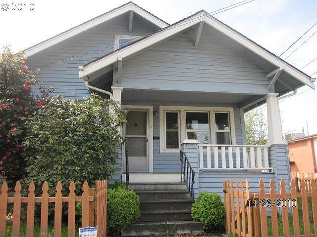 Covered Front Porch