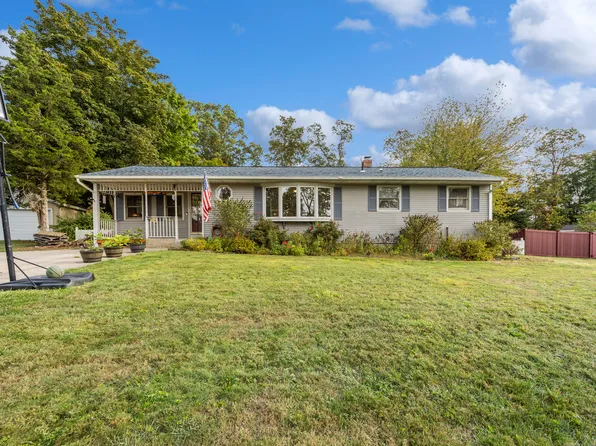 29 Johnson Road, Wallingford, CT 06492