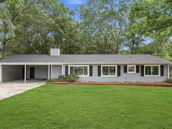 2540 Silver King Dr, Grayson, GA 30017