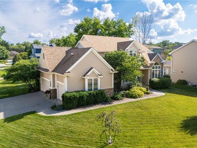 7490 Barnsley Dr, Johnston, IA, 50131