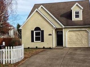 5864 Jeffrey Ln, Newburgh, IN 47630
