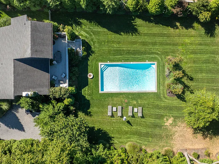 41 Shinnecock Hills Rd — Photo 34