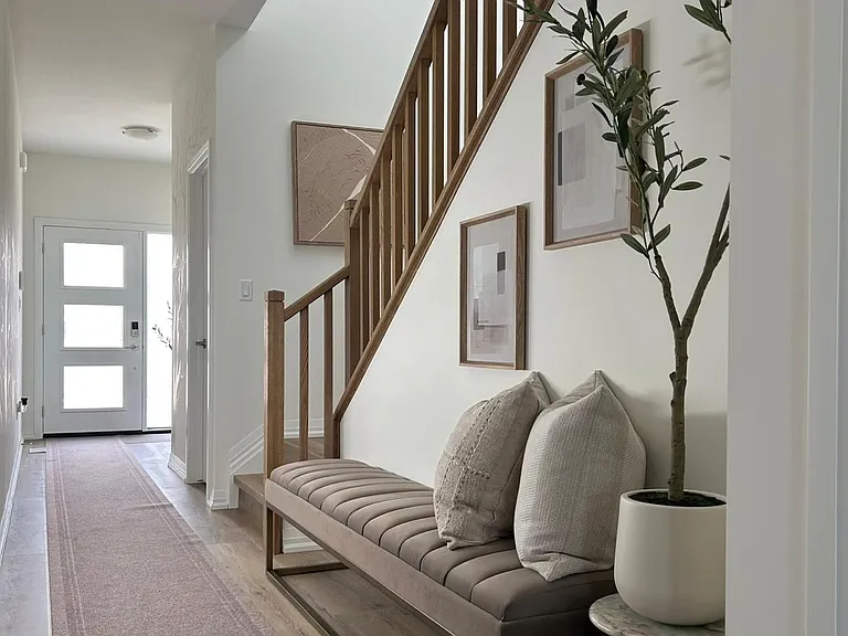 82 Acacia Rd — Photo 9