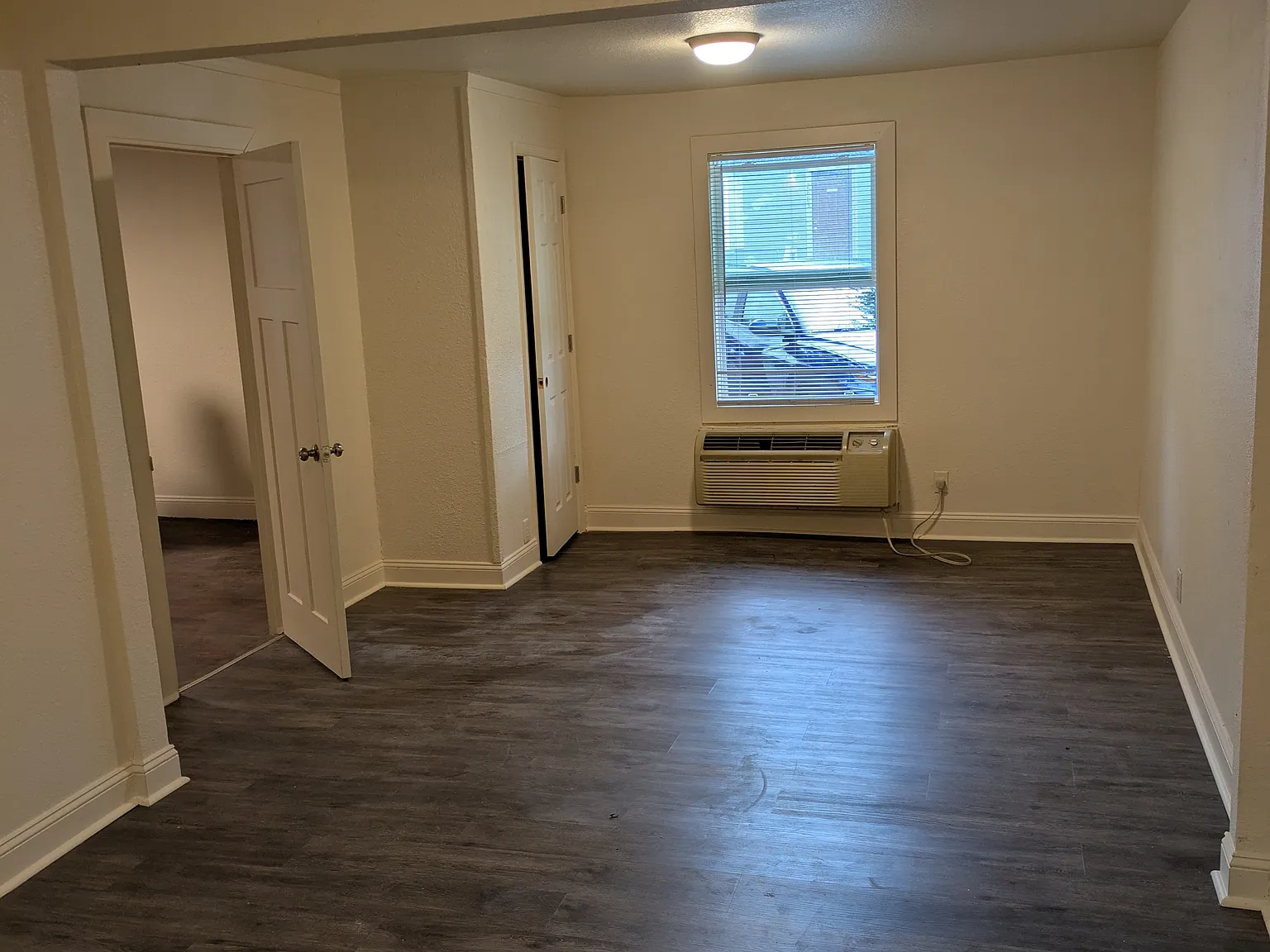 2875 S Davidson St — Photo 4
