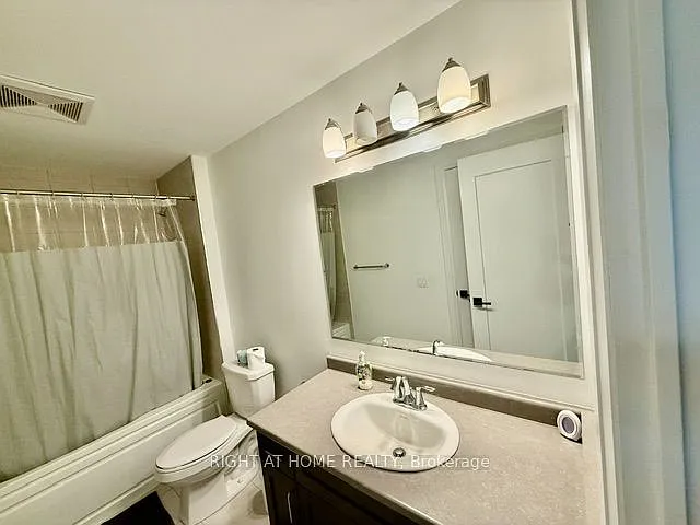 95 Dundas St W #29 — Photo 20