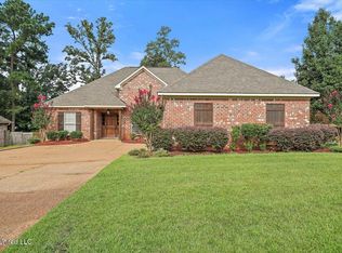 593 Turtle Ln, Brandon, MS 39047