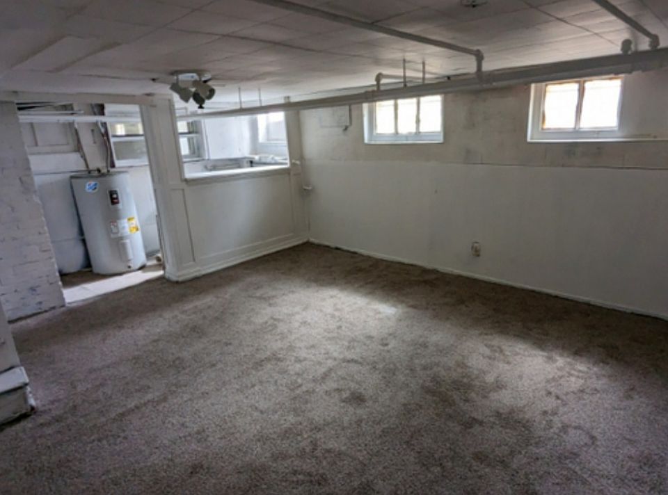 1st image of 120 New St #A