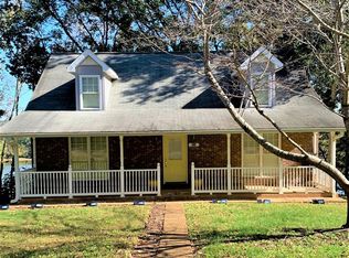 434 Hickman Shores Rd, Dover, TN 37058
