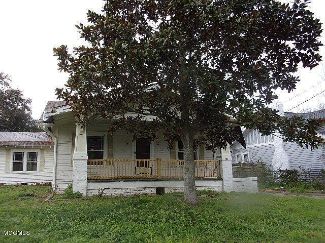 1st image of 257 Seal Ave