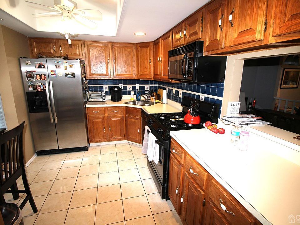 130 Archery Ct, Old Bridge, NJ 08857 Zillow