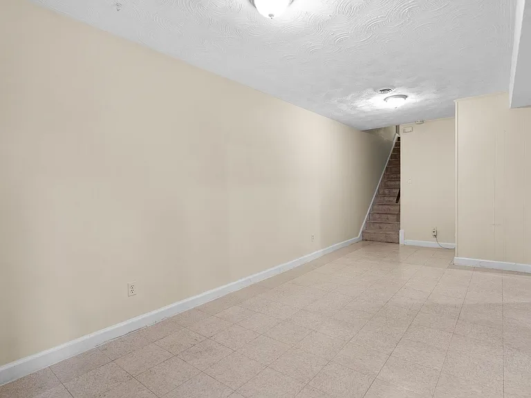 3638 Alton Pl NW — Photo 28