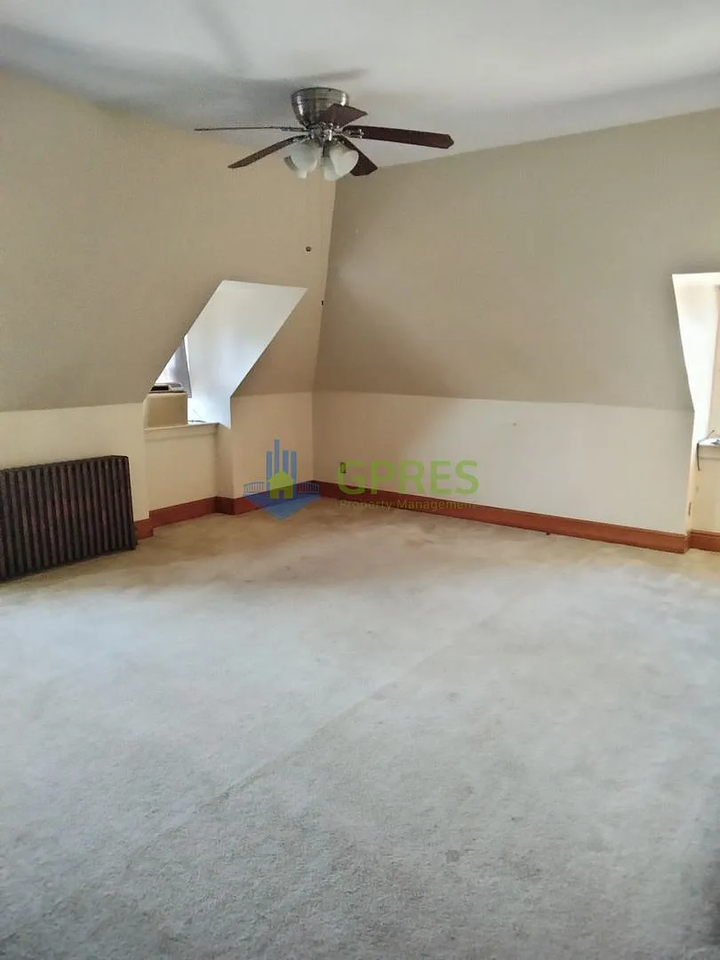 425 S. Aiken Ave. — Photo 4