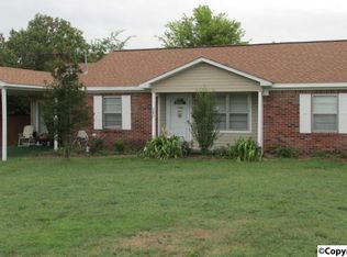 812 Linda St, Albertville, AL 35950