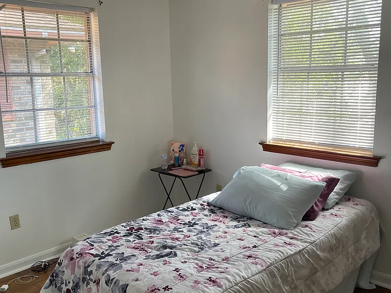 323 Deckbar Ave #201 — Photo 12