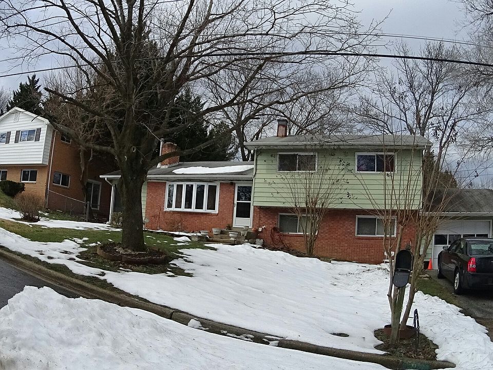 2nd image of 6103 Tyburn St