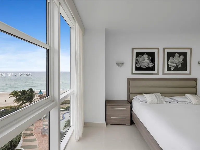 18201 Collins Ave #902-fl 3316 — Photo 28