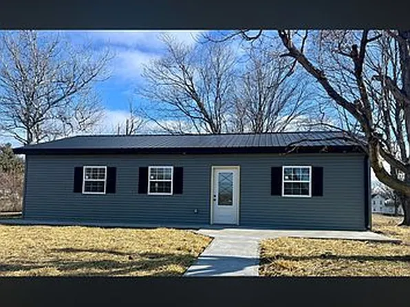 312 W Lafayette St, Clayton, IL 62324