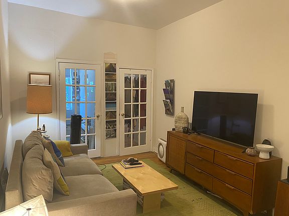 3rd image of 295 5th Ave APT 2R