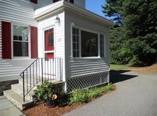 124 Reservoir St, Needham, MA 02494