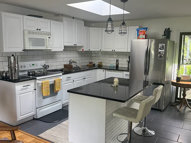 346 Palmer Ave — Photo 1
