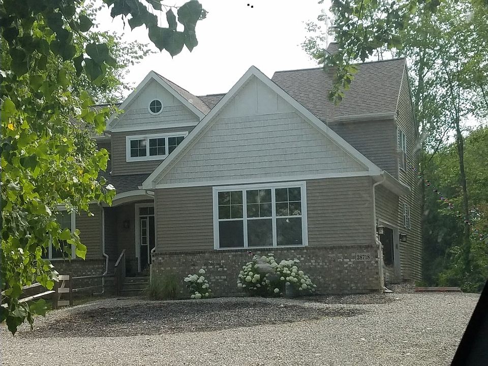 1st image of 28718 Hovey Ln