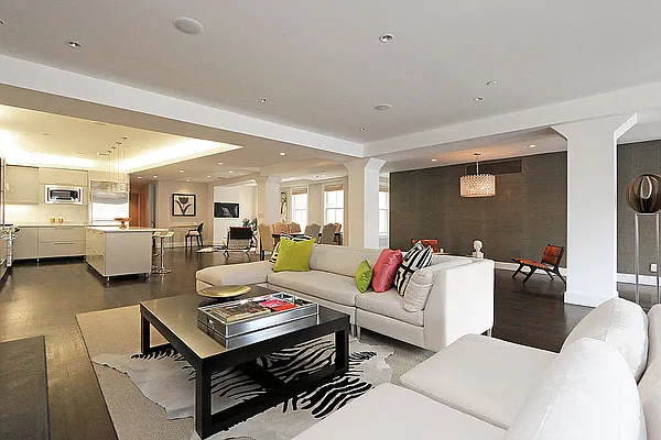 Sold by Homes By Mara | media 4