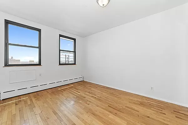 Rented by Green Leaf Management, LLC | media 15