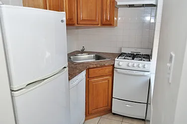 Rented by Blue Star Apartments