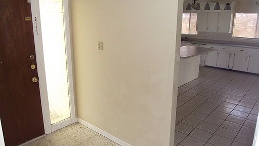 2nd image of 3609 Comstock Ct