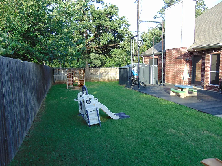 533 Mattie Ln — Photo 21