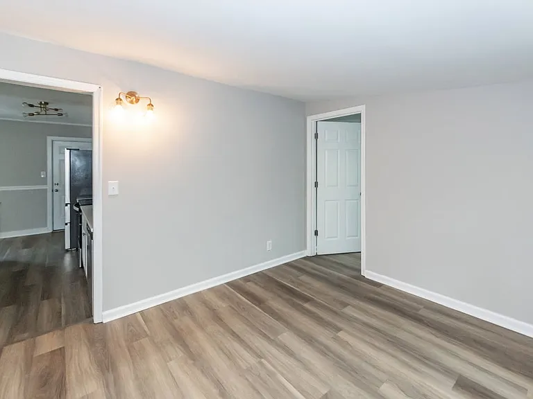 3860 Chestnut St — Photo 18