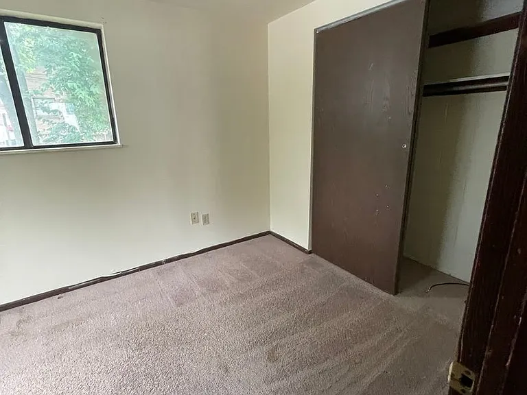 64 W Northwood Ave — Photo 32