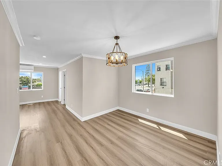 6427 S Vermont Ave — Photo 10