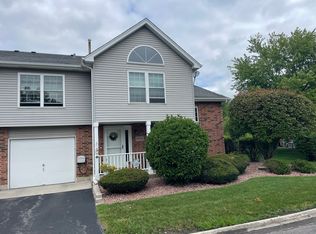 14742 Kenton Ave, Midlothian, IL 60445