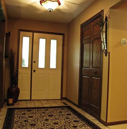 2nd image of 110 Copper Mountain Dr