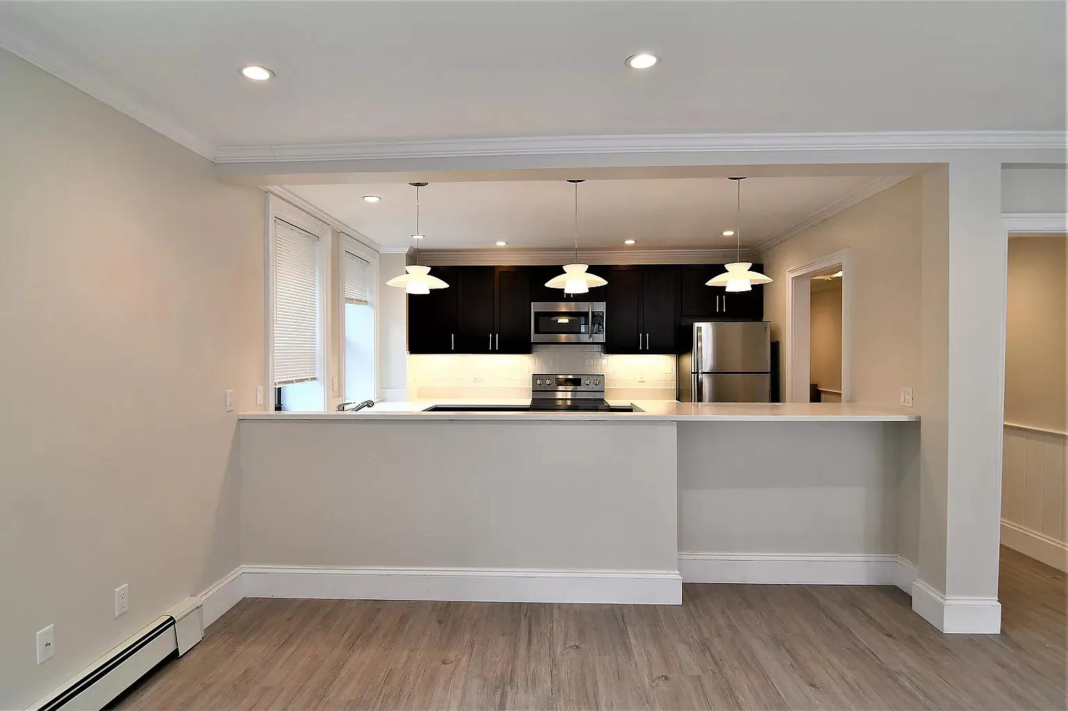 2 bed, 800 sqft, $2,850 — Photo 3