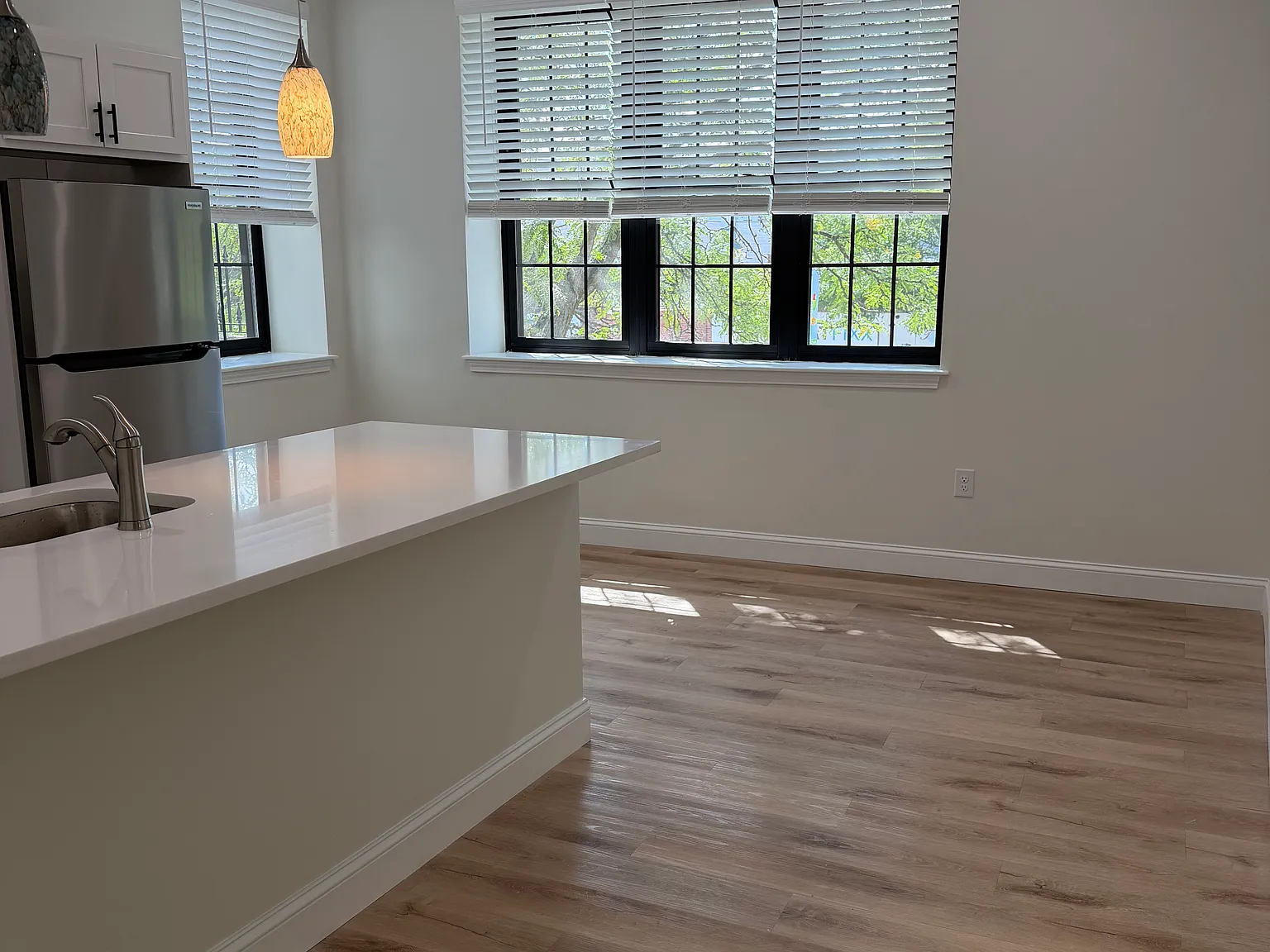 1 bed, 1.0 bath, 676 sqft, $2,850 — Photo 1