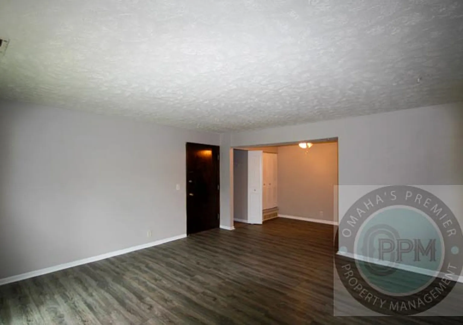 Benson Garden Apartments — Photo 1
