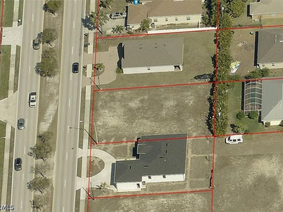 1st image of 4125 Chiquita Blvd S