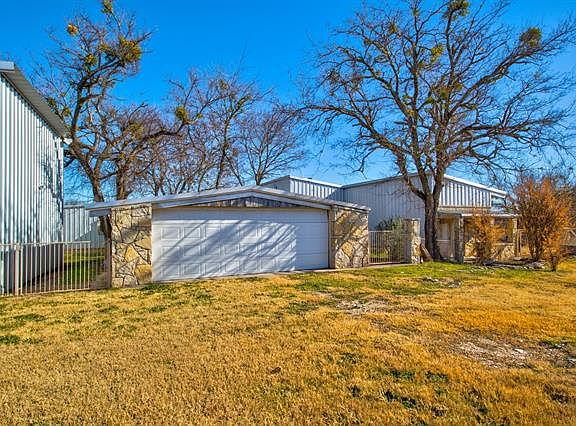 4th image of 7133 E Us Highway 377