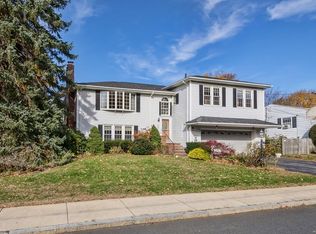 3 Bradley Rd, Salem, MA 01970