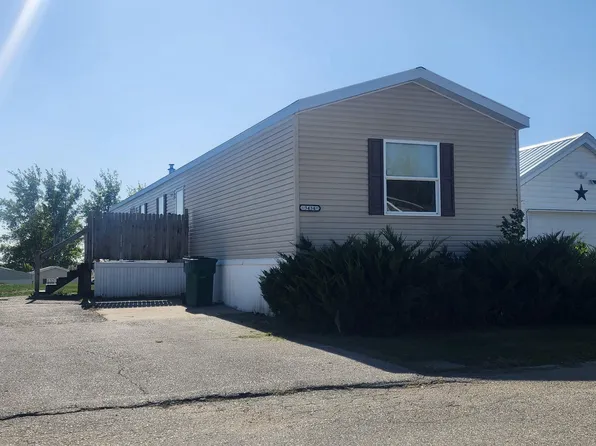 3434 Kipling Rd, Waterloo, IA 50701
