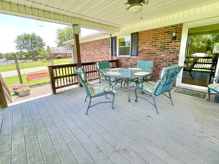 9450 Singleton Rd — Photo 20